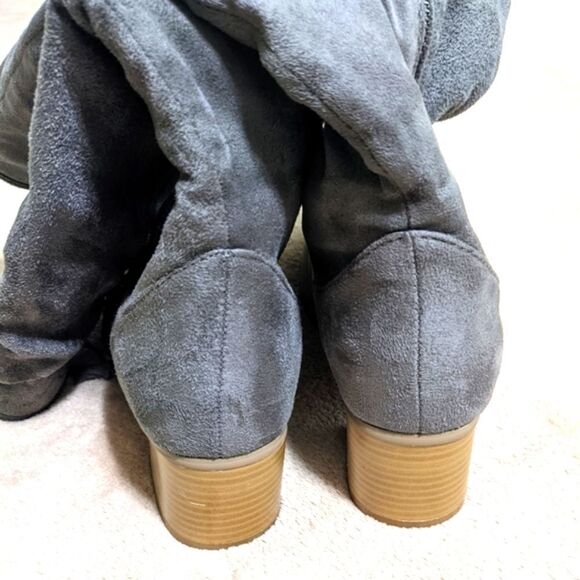 Grey Suede Boots Wide Calf w/ Braided Tassel Wood Stack Heel - Like New - Picture 5 of 12